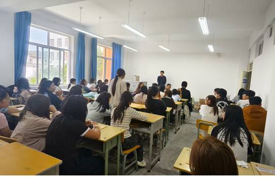 图示, 示意图

中度可信度描述已自动生成:ver1