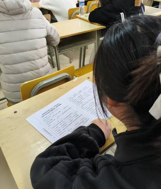 图示, 示意图

中度可信度描述已自动生成:ver1