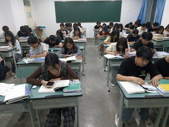 图示, 示意图

中度可信度描述已自动生成:ver1